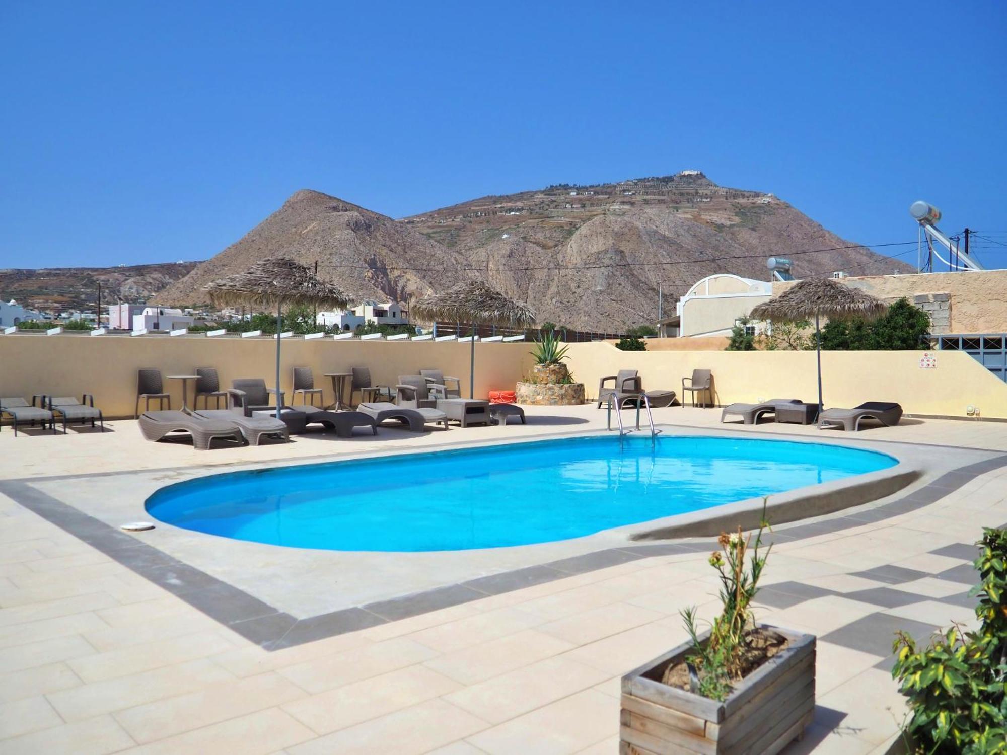 פריבולוס Leon Lux Apartments מראה חיצוני תמונה