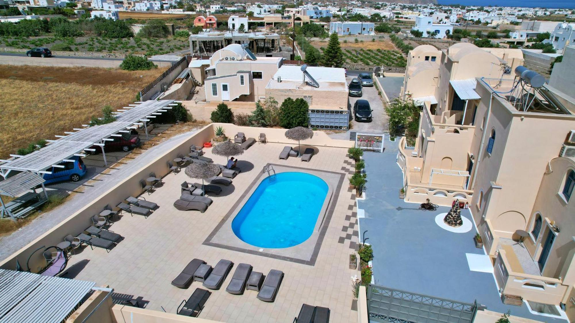 פריבולוס Leon Lux Apartments מראה חיצוני תמונה