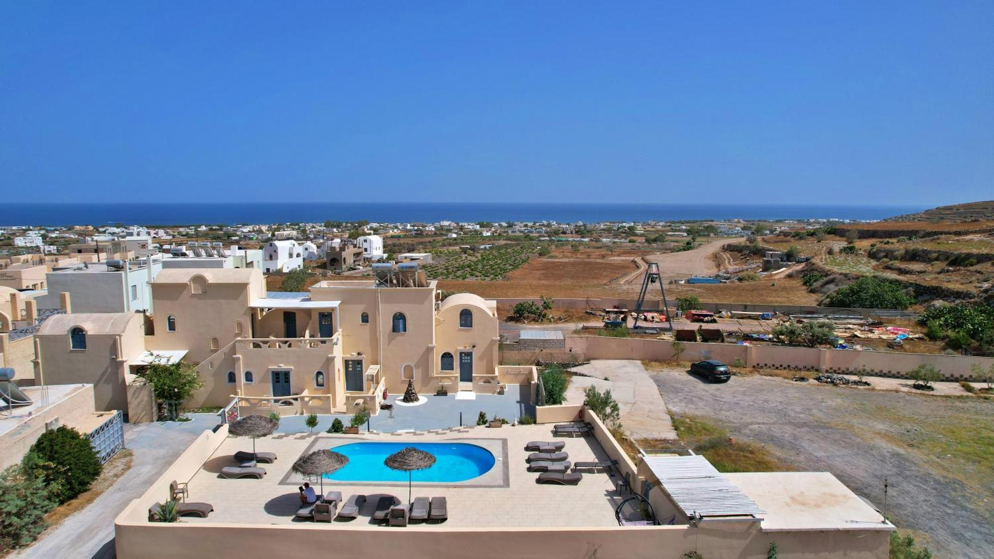 פריבולוס Leon Lux Apartments מראה חיצוני תמונה