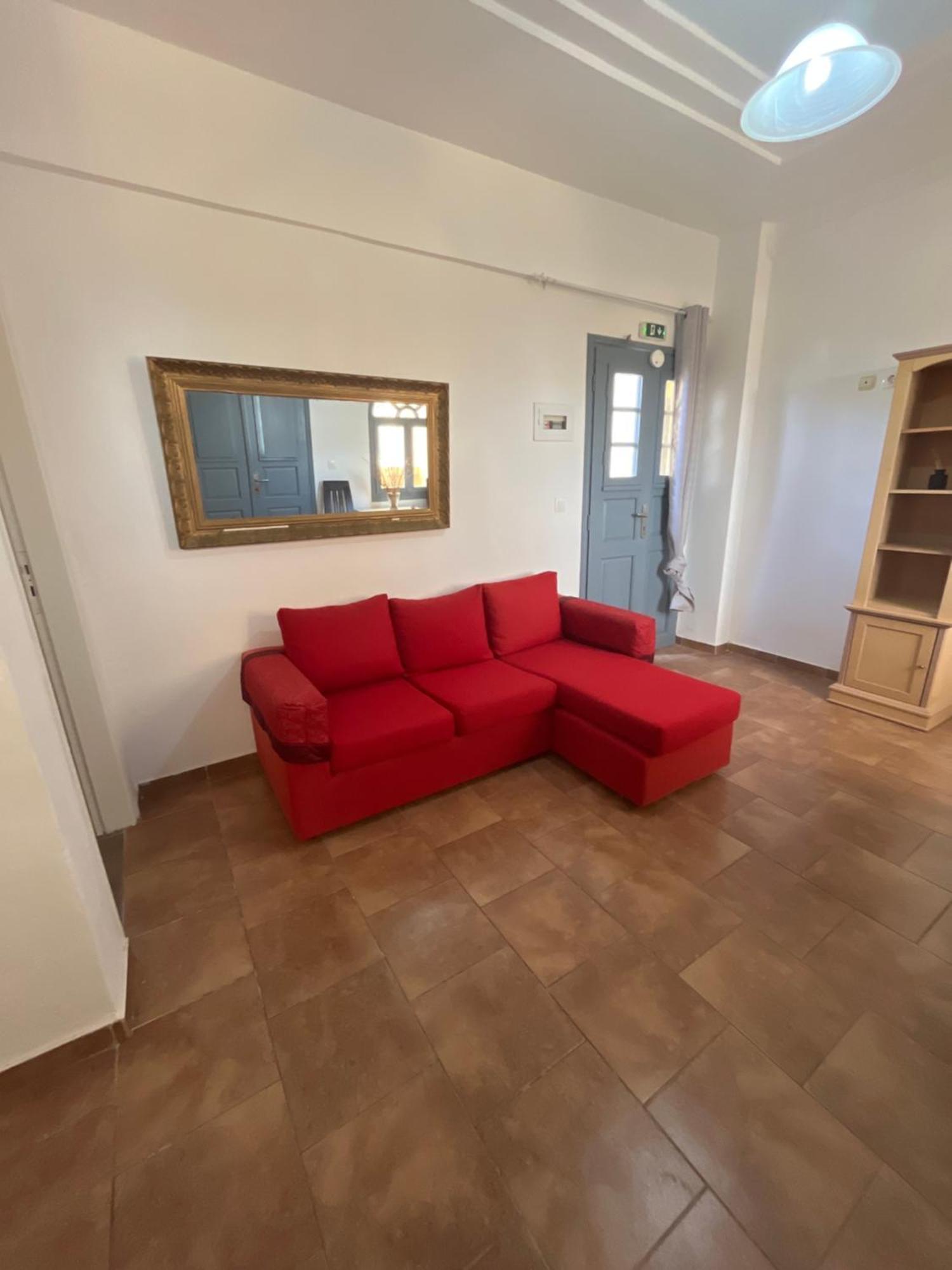 פריבולוס Leon Lux Apartments מראה חיצוני תמונה