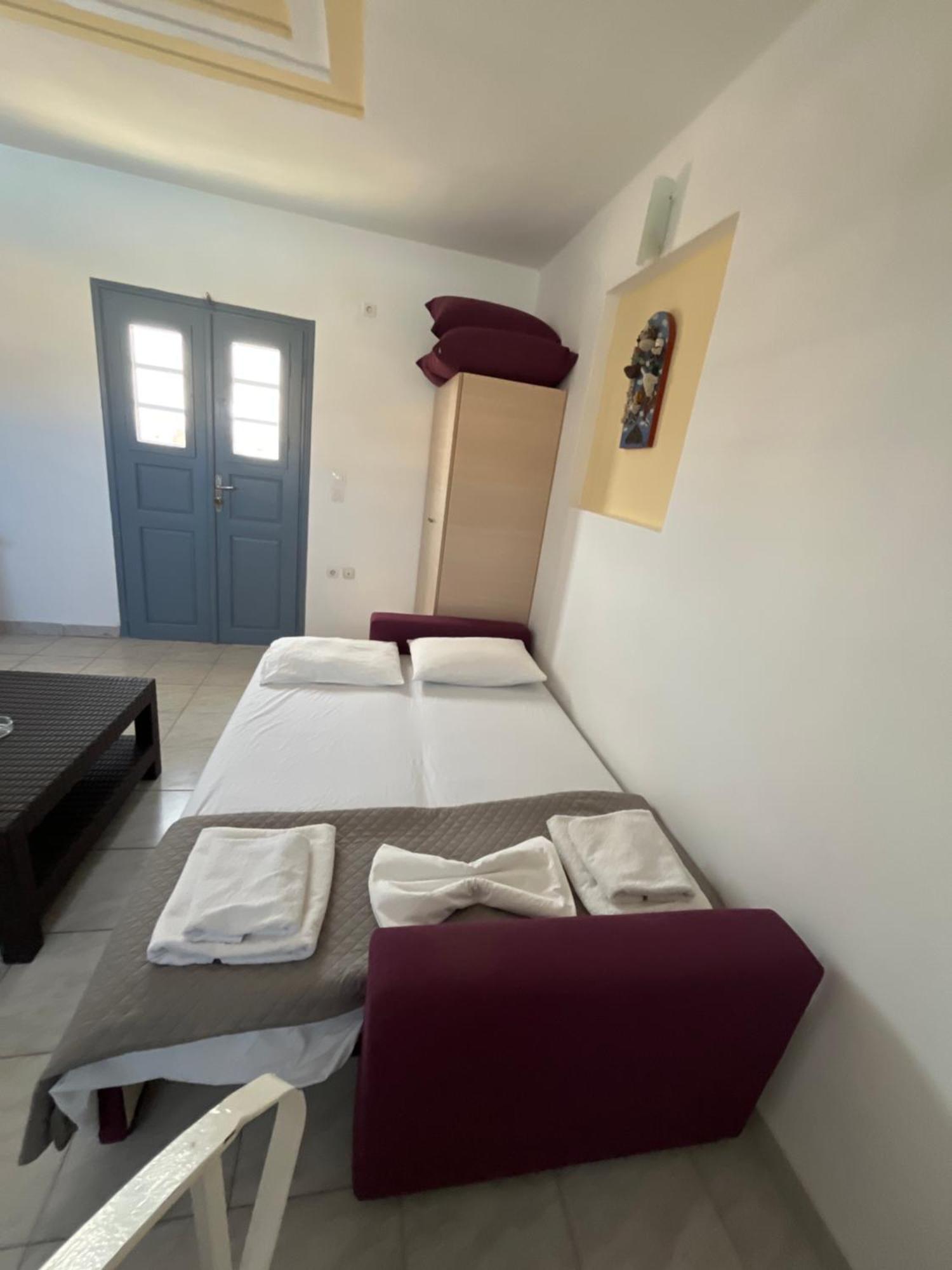 פריבולוס Leon Lux Apartments מראה חיצוני תמונה