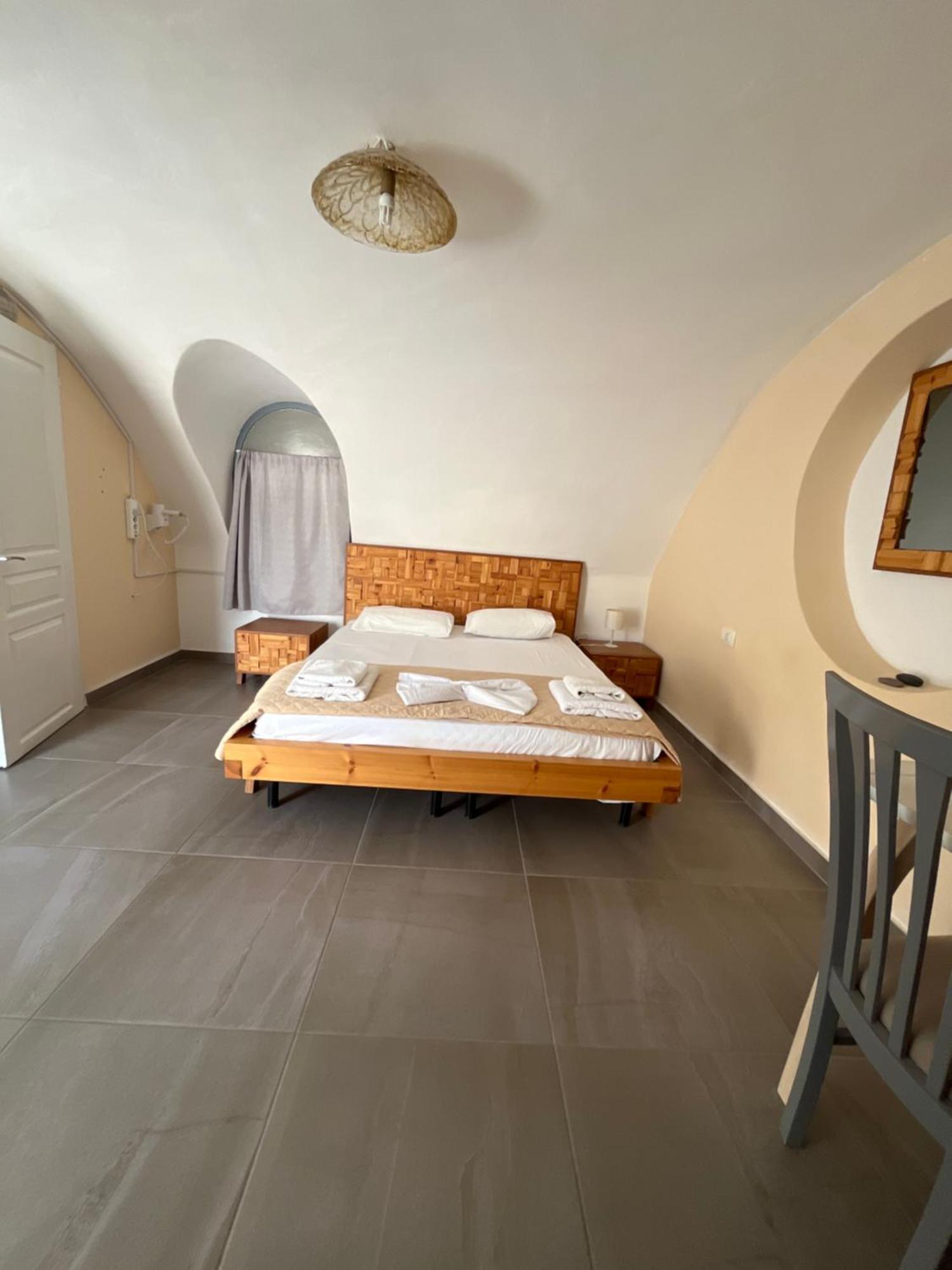 פריבולוס Leon Lux Apartments מראה חיצוני תמונה
